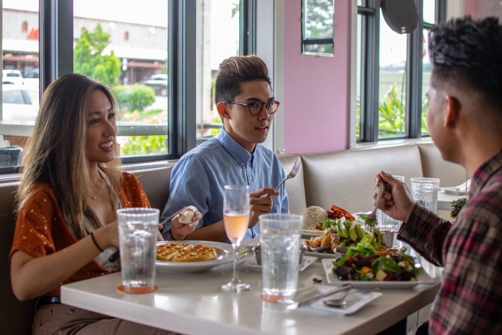 Uncle Bo's Haleiwa Customers